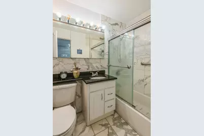 400 E Randolph Street #1515, Chicago, IL 60601 - Photo 13