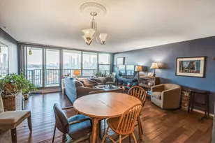 400 E Randolph St, Chicago, IL 60601 - Photo 7