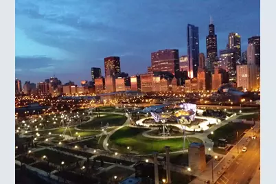 400 E Randolph Street #1515, Chicago, IL 60601 - Photo 29