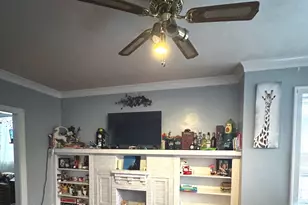 5839 S Sacramento Ave, Chicago, IL 60629 - Photo 7