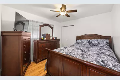 57 W 78th Place, Chicago, IL 60620 - Photo 11