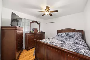 57 W 78th Pl, Chicago, IL 60620 - Photo 11