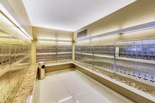 555 W Cornelia Ave, Chicago, IL 60657 - Photo 33