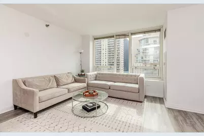 33 W Ontario Street #32C, Chicago, IL 60654 - Photo 7