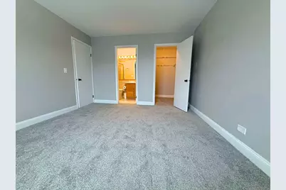 314 Wildberry Court #B2, Schaumburg, IL 60193 - Photo 11