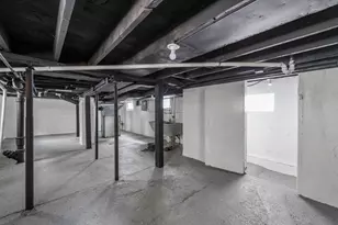 614 Walnut St, Waukegan, IL 60085 - Photo 25