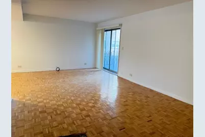 [Address not provided], Skokie, IL 60077 - Photo 3