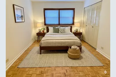 [Address not provided], Skokie, IL 60077 - Photo 9