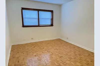 [Address not provided], Skokie, IL 60077 - Photo 13