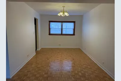 [Address not provided], Skokie, IL 60077 - Photo 5