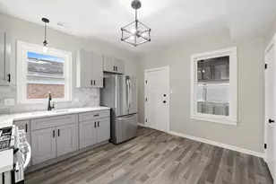 1520 S 51st Ct, Cicero, IL 60804 - Photo 9