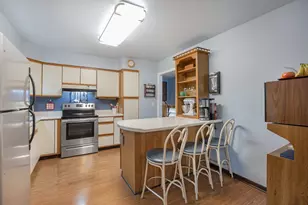 6500 Winston Dr, Woodridge, IL 60517 - Photo 7