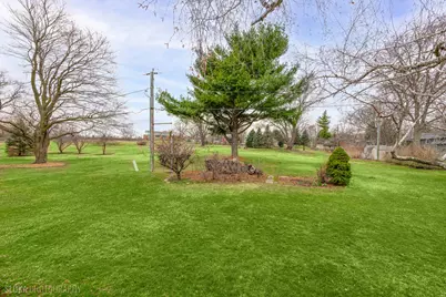 508 Crest Drive, Cary, IL 60013 - Photo 31