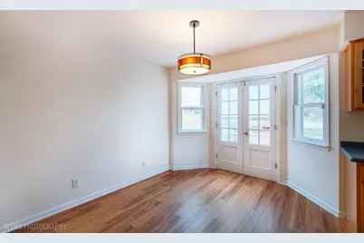 508 Crest Drive, Cary, IL 60013 - Photo 11