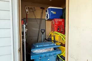 2334 Carnation Dr, Crest Hill, IL 60403 - Photo 11