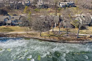 709 Woodbridge Ct, Lake Barrington, IL 60010 - Photo 31