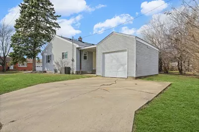 8 University Court, Normal, IL 61761 - Photo 17