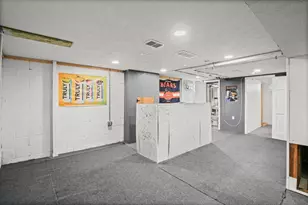 8 University Ct, Normal, IL 61761 - Photo 13