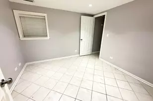 2326 N Kostner Ave, Chicago, IL 60639 - Photo 7