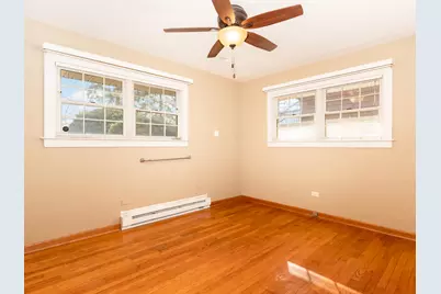 [Address not provided], Willowbrook, IL 60527 - Photo 17