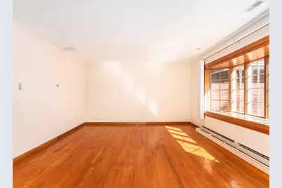 [Address not provided], Willowbrook, IL 60527 - Photo 5