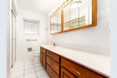 [Address not provided], Willowbrook, IL 60527 - Photo 19