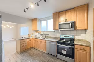 2617 W Rascher Ave, Chicago, IL 60625 - Photo 3