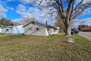 1702 Oak Grove Ave, Sterling, IL 61081 - Photo 25