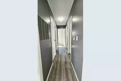 1702 Oak Grove Avenue, Sterling, IL 61081 - Photo 15