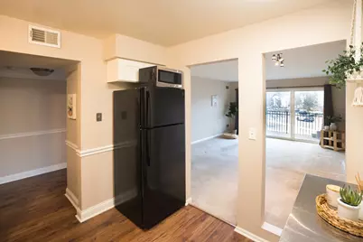 5000 Carriageway Drive #211, Rolling Meadows, IL 60008 - Photo 5