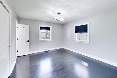 2055 Walnut Circle, Northbrook, IL 60062 - Photo 15