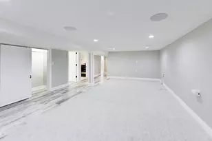 2055 Walnut Cir, Northbrook, IL 60062 - Photo 25