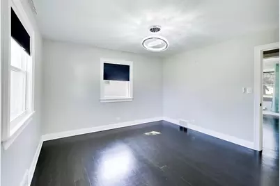 2055 Walnut Circle, Northbrook, IL 60062 - Photo 17