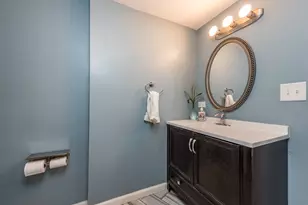 4232 Kenwood Ave, Gurnee, IL 60031 - Photo 25