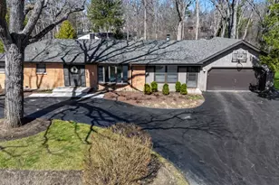 11590 W Elmwood Pl, Deerfield, IL 60015 - Photo 1