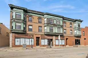 812 North Blvd, Oak Park, IL 60302 - Photo 1