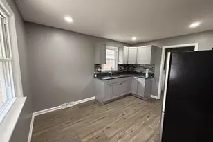 7616 S Lorel Ave, Burbank, IL 60459 - Photo 9