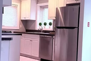 32 Dunlap Rd, Park Forest, IL 60466 - Photo 7