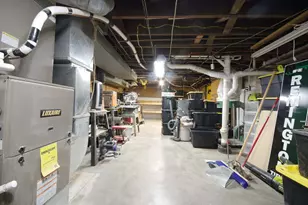 433 E Main St, Salem, IL 62881 - Photo 37