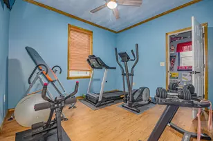 433 E Main St, Salem, IL 62881 - Photo 27