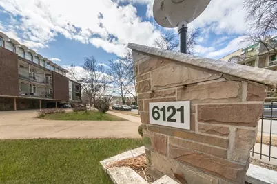 6121 W Higgins Avenue #C2, Chicago, IL 60630 - Photo 3