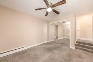 6121 W Higgins Ave, Chicago, IL 60630 - Photo 13