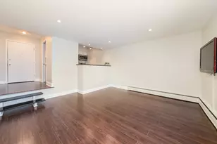 6121 W Higgins Ave, Chicago, IL 60630 - Photo 5