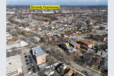 6121 W Higgins Avenue #C2, Chicago, IL 60630 - Photo 21