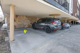 6121 W Higgins Ave, Chicago, IL 60630 - Photo 19