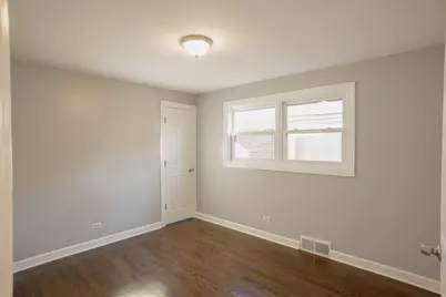 12618 S Justine Street, Calumet Park, IL 60827 - Photo 5