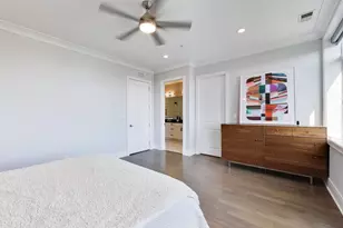 5748 N Hermitage Ave, Chicago, IL 60660 - Photo 25