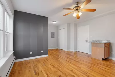 7450 N Greenview Avenue #32, Chicago, IL 60626 - Photo 3