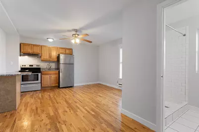 7450 N Greenview Avenue #32, Chicago, IL 60626 - Photo 5