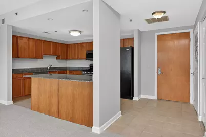 865 E 22nd Street #B412, Lombard, IL 60148 - Photo 13